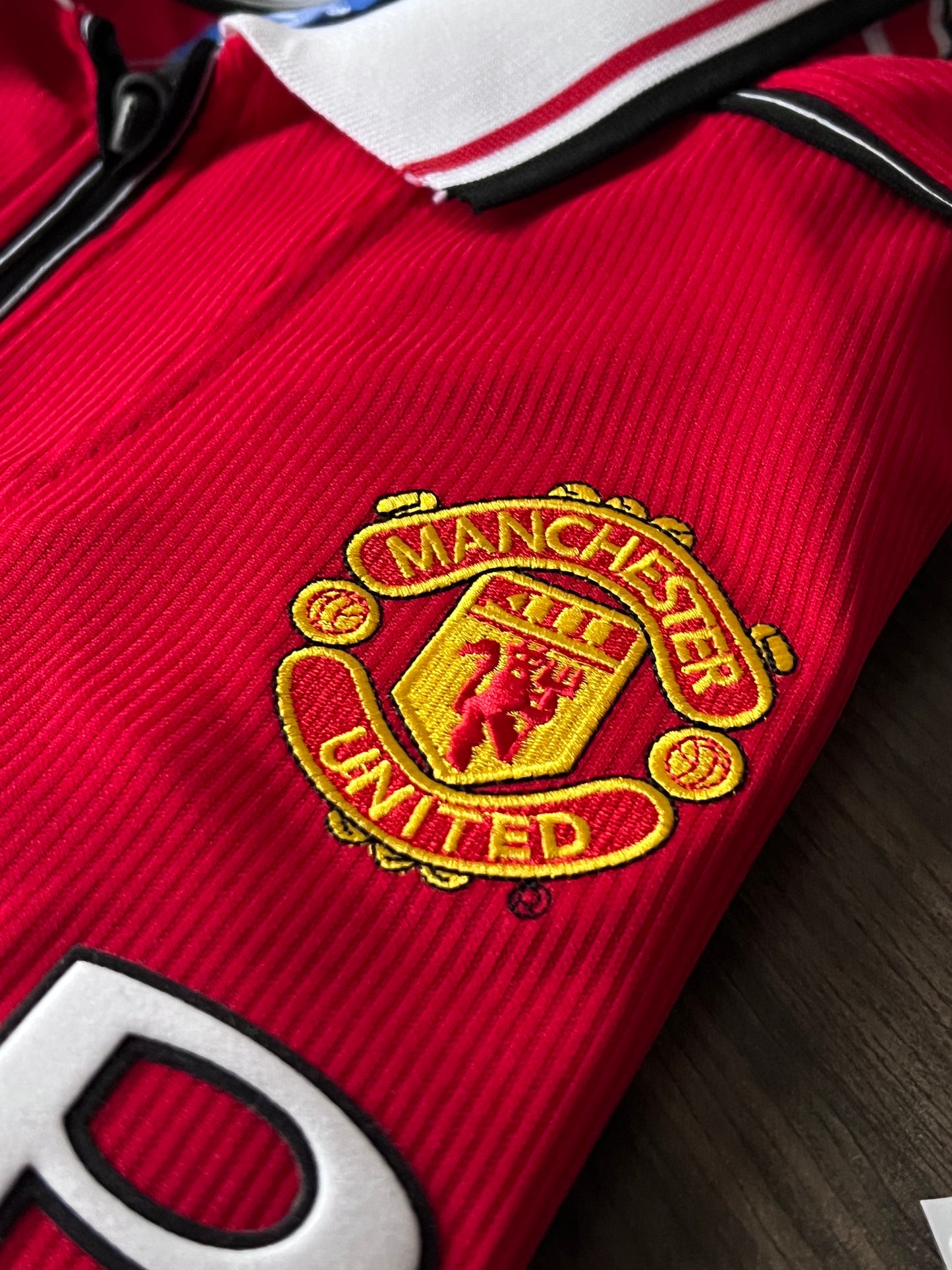 Camisa Retrô Manchester United 1998/99 I